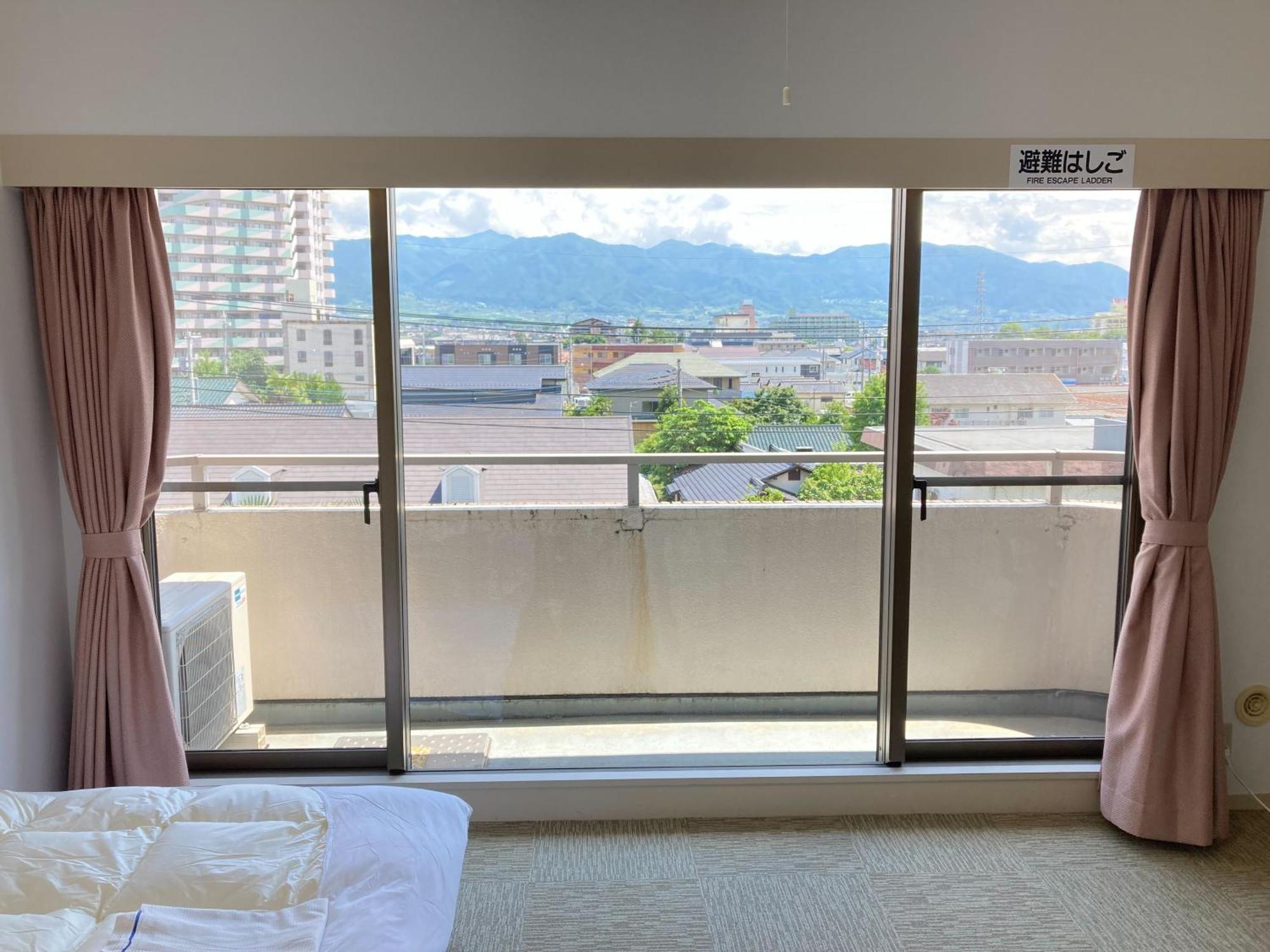 Chateraise Lodge Kasugai 笛吹市 外观 照片